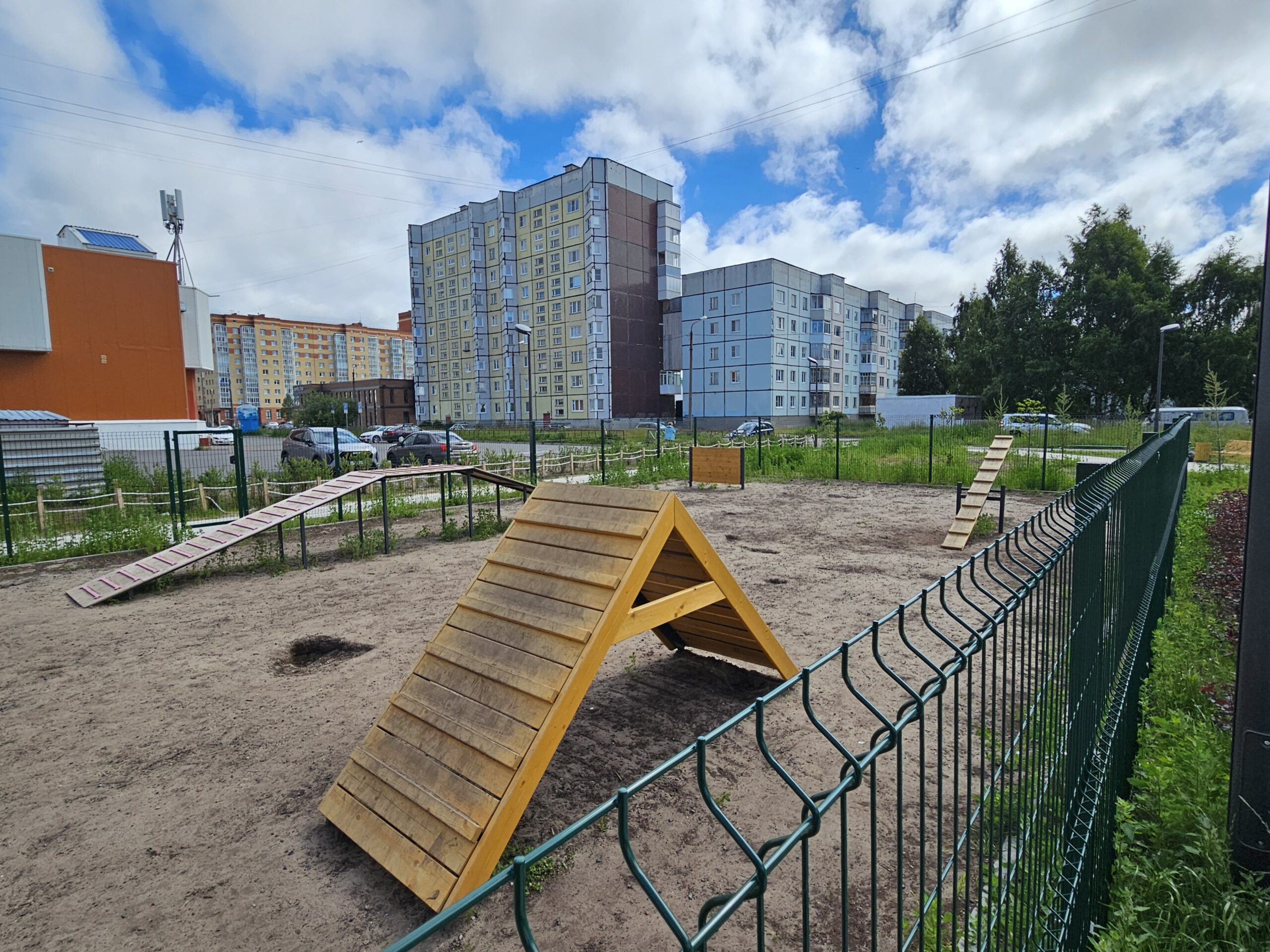 Общественная территория по ул. Победы 44 в г. Северодвинске