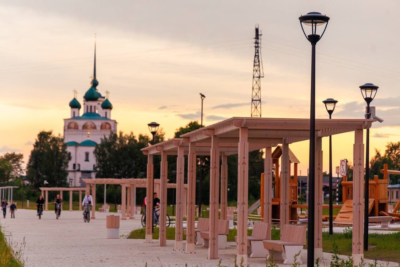 «Набережная им. Аники Строгонова». Прибрежная территория в г. Сольвычегодске